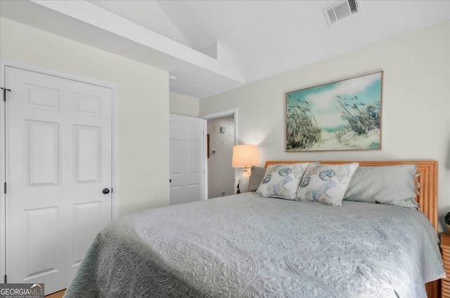 2 Runner Road, Savannah, GA 31410