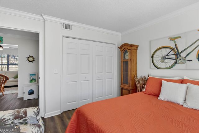 2 Runner Road, Savannah, GA 31410