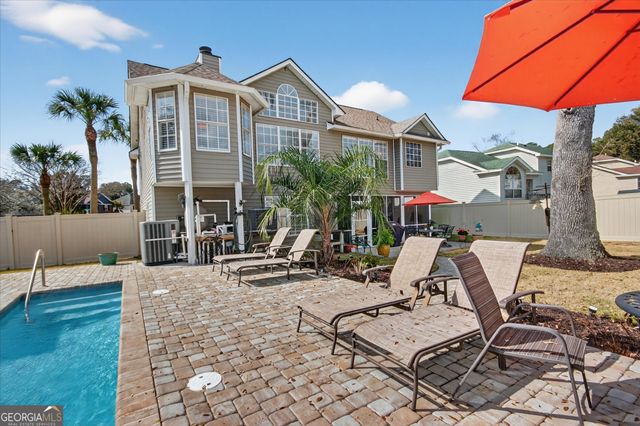 2 Runner Road, Savannah, GA 31410