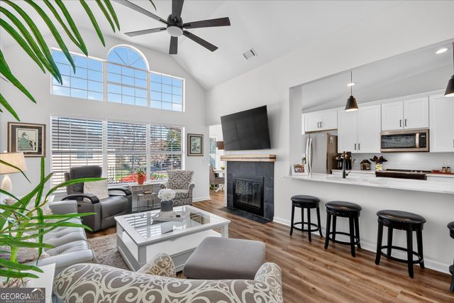 2 Runner Road, Savannah, GA 31410