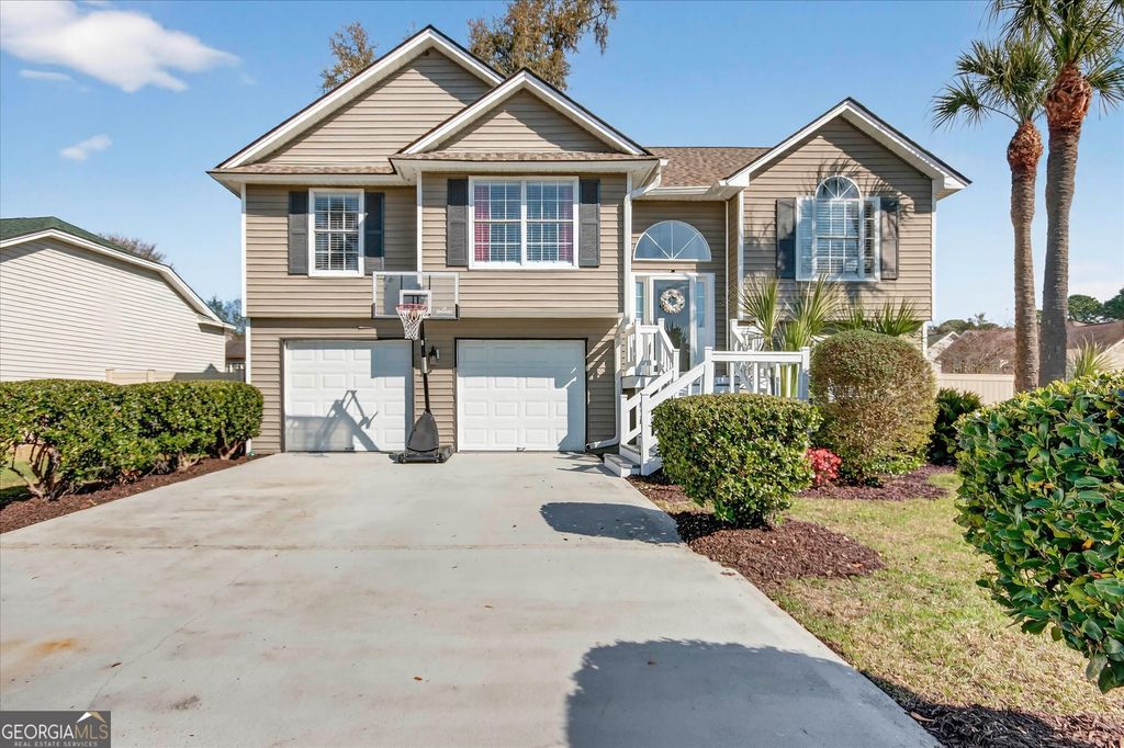 2 Runner Road, Savannah, GA 31410