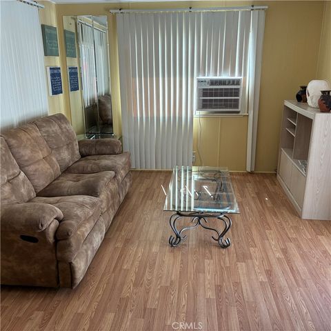 192 Mercury Street, Palm Springs, CA 92264