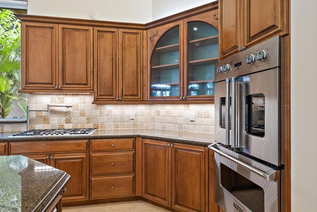 8500 Egret Lakes Lane, West Palm Beach, FL 33412