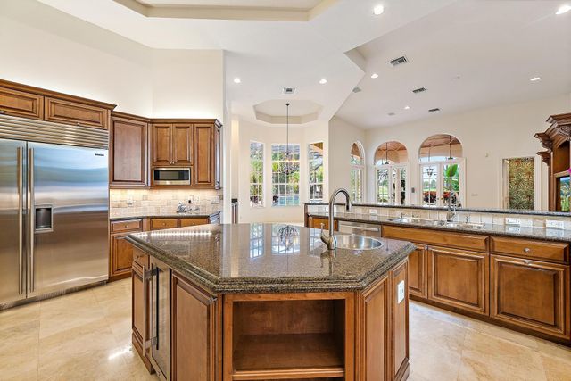 8500 Egret Lakes Lane, West Palm Beach, FL 33412