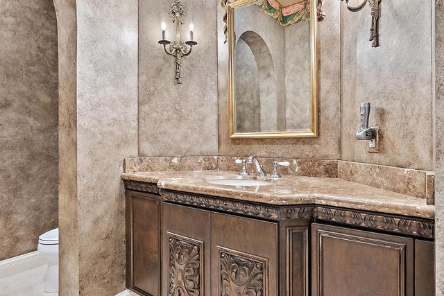 8500 Egret Lakes Lane, West Palm Beach, FL 33412