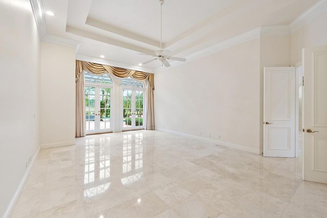 8500 Egret Lakes Lane, West Palm Beach, FL 33412