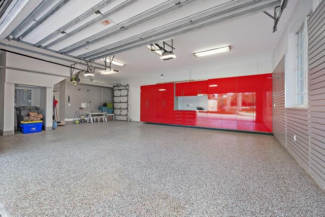 8500 Egret Lakes Lane, West Palm Beach, FL 33412