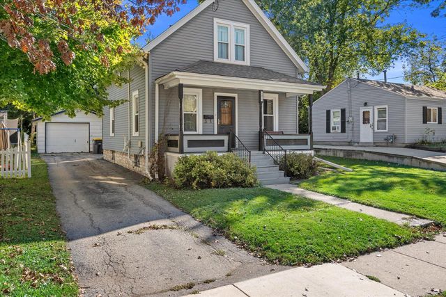 1471 Cleveland AVENUE, Waukesha, WI 53186