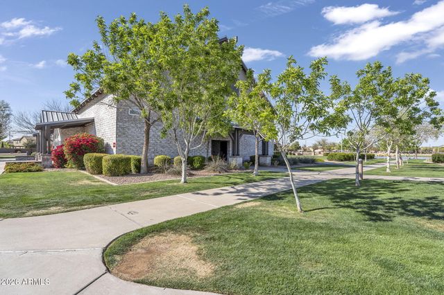 4101 E WOODSIDE Way, Gilbert, AZ 85297