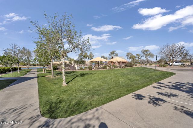 4101 E WOODSIDE Way, Gilbert, AZ 85297