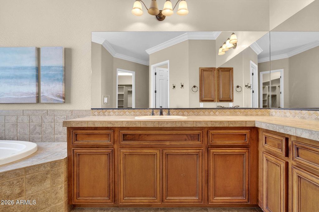 Image 28 of property listing at 4101 E WOODSIDE Way, Gilbert, AZ 85297