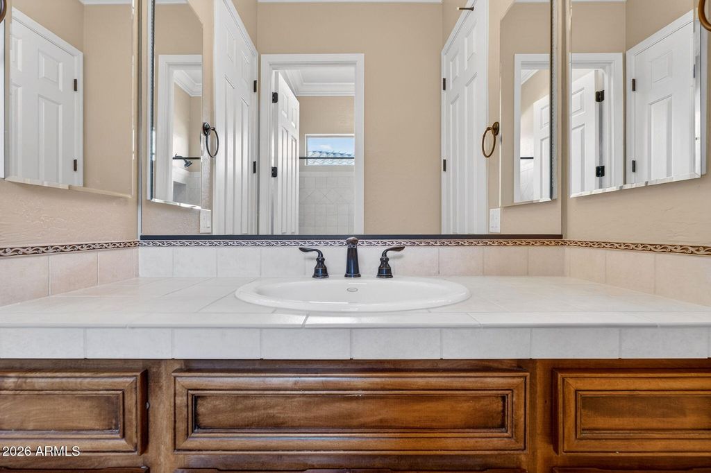 Image 39 of property listing at 4101 E WOODSIDE Way, Gilbert, AZ 85297