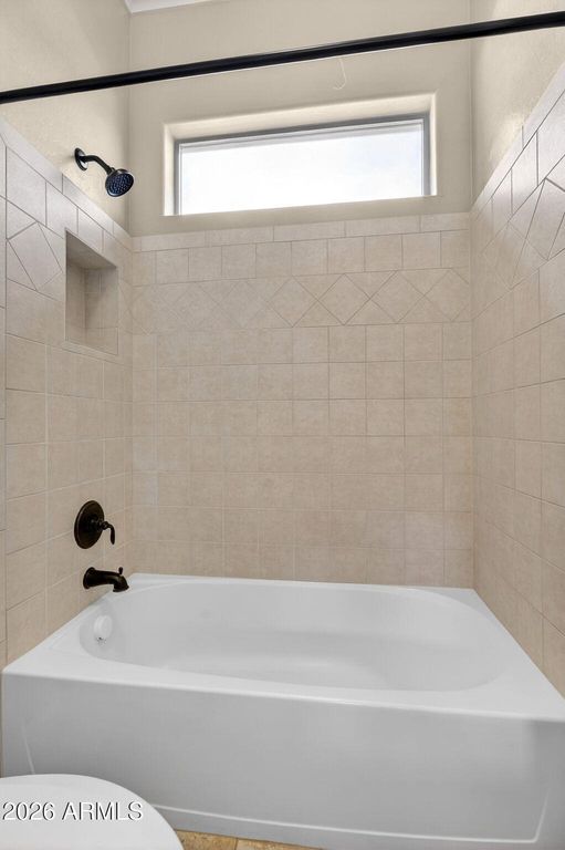 Image 40 of property listing at 4101 E WOODSIDE Way, Gilbert, AZ 85297