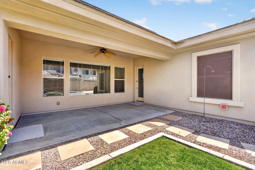 Image 53 of property listing at 4101 E WOODSIDE Way, Gilbert, AZ 85297