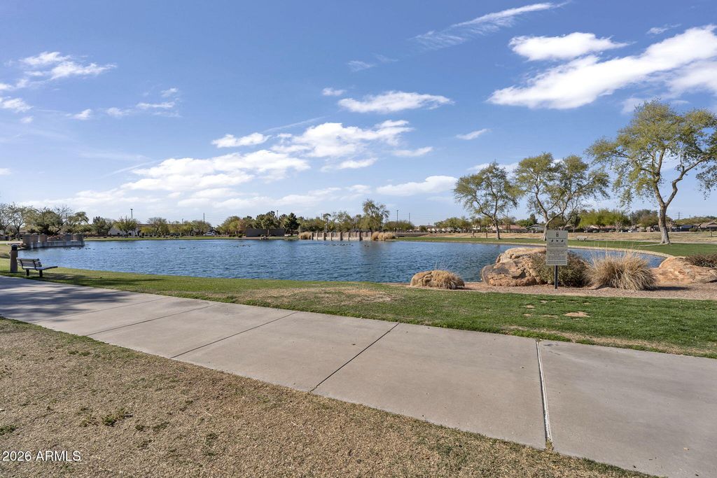 Image 79 of property listing at 4101 E WOODSIDE Way, Gilbert, AZ 85297