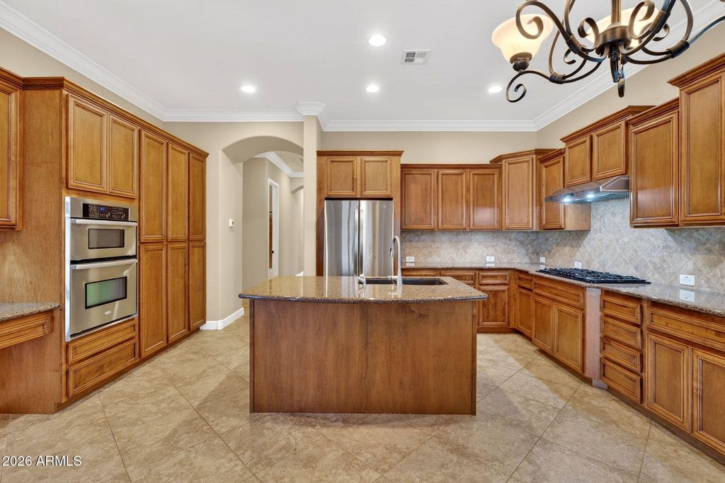 Image 9 of property listing at 4101 E WOODSIDE Way, Gilbert, AZ 85297