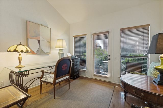 3801 Gilbert Avenue M, Dallas, TX 75219