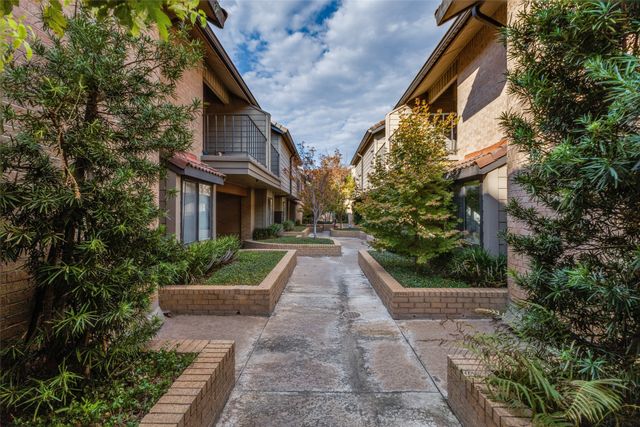 3801 Gilbert Avenue M, Dallas, TX 75219