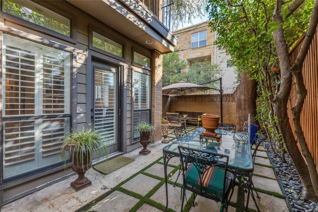 3801 Gilbert Avenue M, Dallas, TX 75219