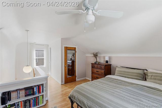 8570 Troy Street, Oak Park, MI 48237