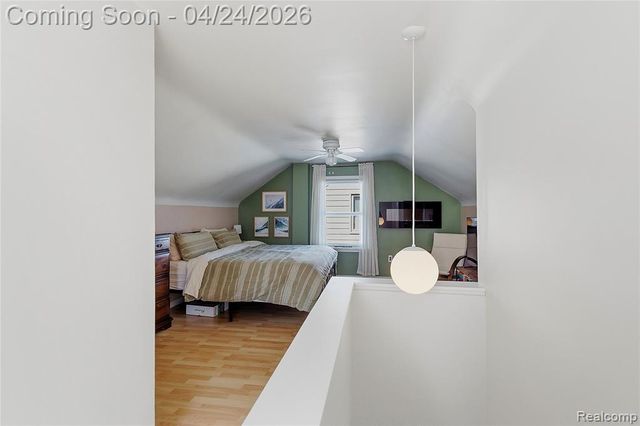 8570 Troy Street, Oak Park, MI 48237