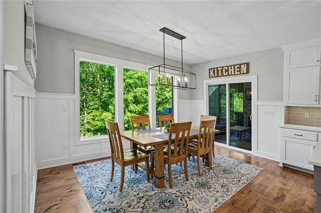 1784 Homestead Drive, Liberty, MO 64068
