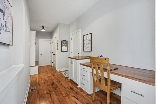 1784 Homestead Drive, Liberty, MO 64068