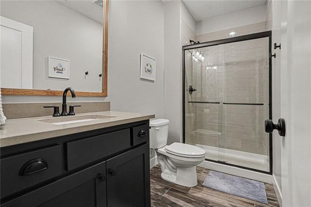 1784 Homestead Drive, Liberty, MO 64068