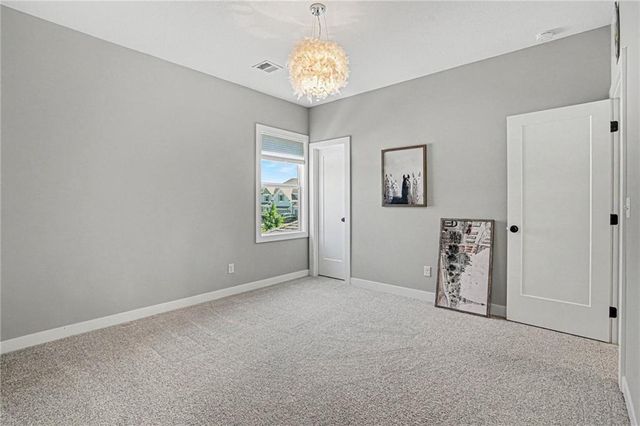 1784 Homestead Drive, Liberty, MO 64068