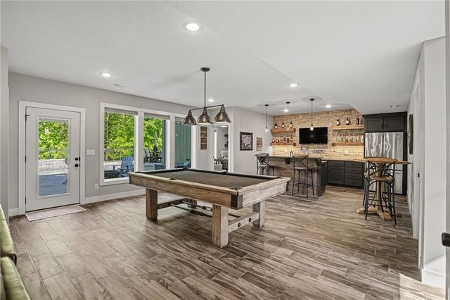 1784 Homestead Drive, Liberty, MO 64068