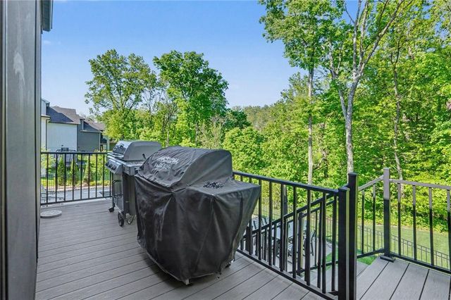 1784 Homestead Drive, Liberty, MO 64068