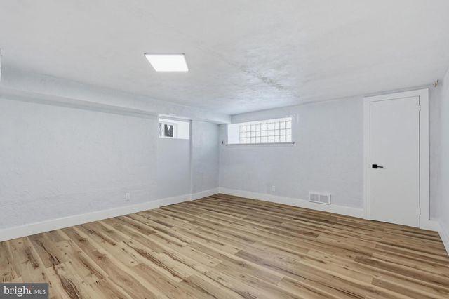 1030 E SEDGWICK ST, Philadelphia, PA 19150