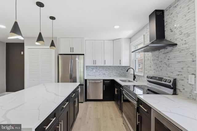 1030 E SEDGWICK ST, Philadelphia, PA 19150