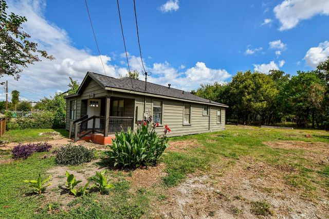 3642 Easy Street, Houston, TX 77026