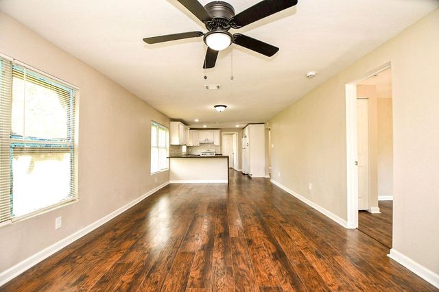 3642 Easy Street, Houston, TX 77026