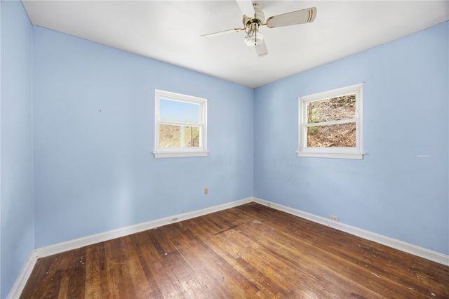 116 6th Ave, Ross Twp, PA 15229