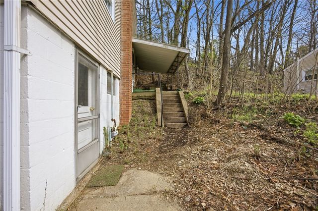 116 6th Ave, Ross Twp, PA 15229