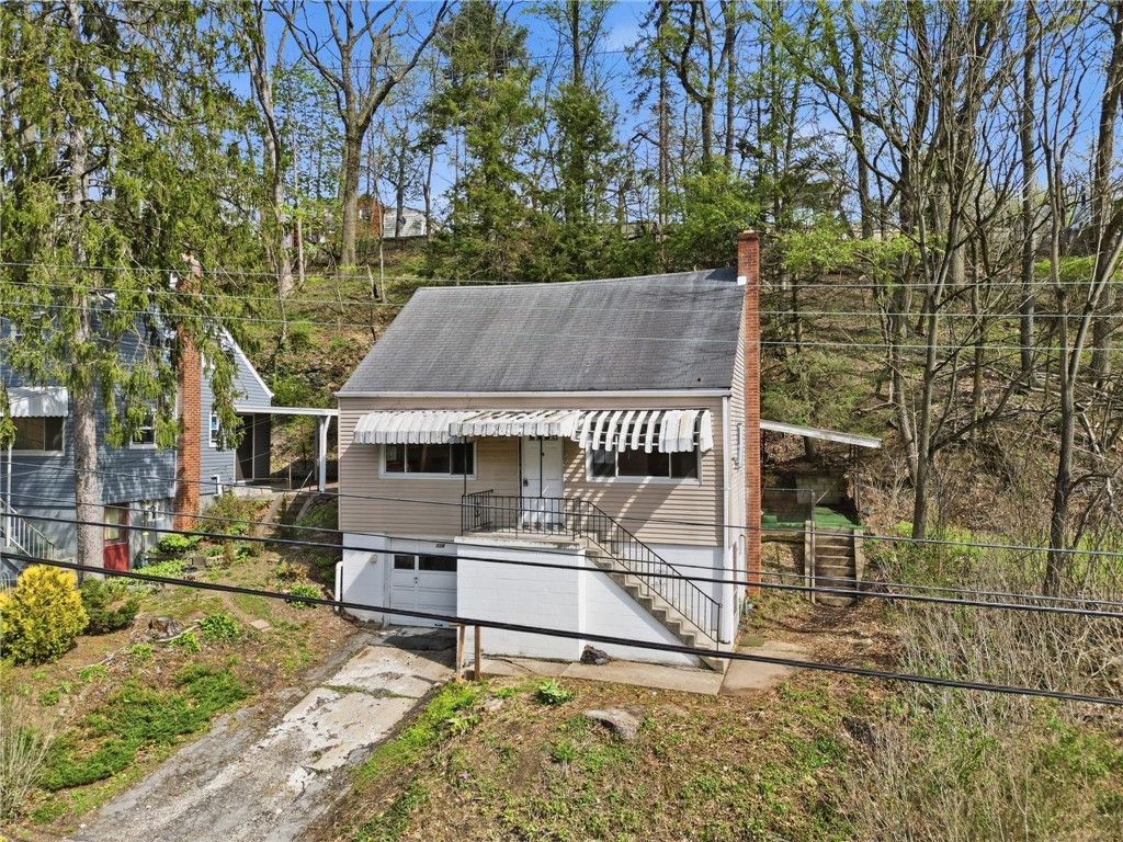 116 6th Ave, Ross Twp, PA 15229