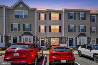 1820 CASSANDRA DR #114, Eldersburg, MD 21784