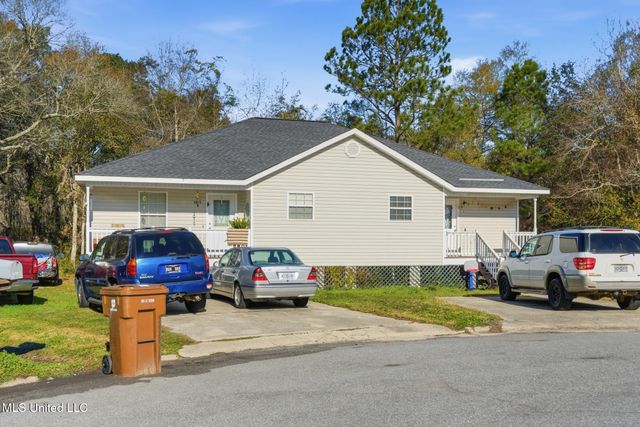 20021 Sunshine Drive, A & B, Long Beach, MS 39560