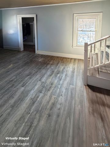 377 Jefferson Avenue, New London, CT 06320