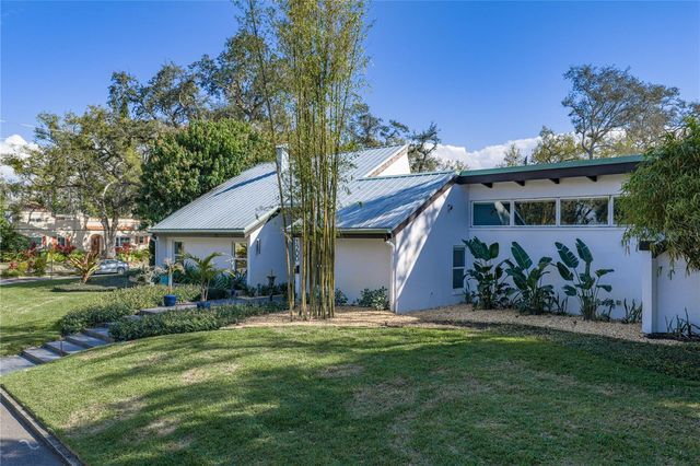 1200 45TH AVENUE N, St Petersburg, FL 33703