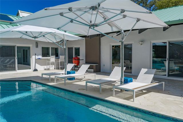 1200 45TH AVENUE N, St Petersburg, FL 33703