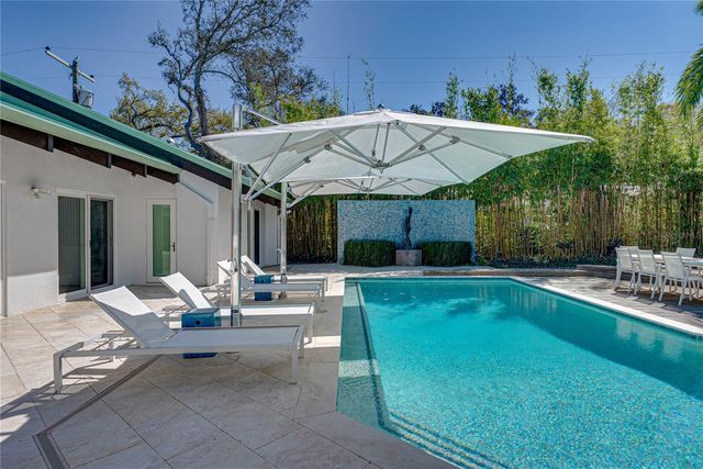 1200 45TH AVENUE N, St Petersburg, FL 33703