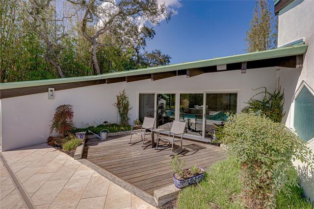 1200 45TH AVENUE N, St Petersburg, FL 33703