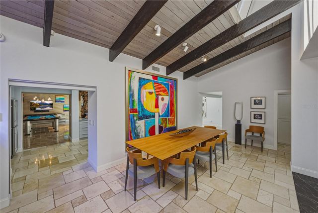 1200 45TH AVENUE N, St Petersburg, FL 33703