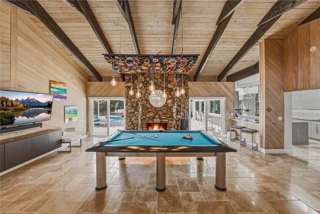 1200 45TH AVENUE N, St Petersburg, FL 33703