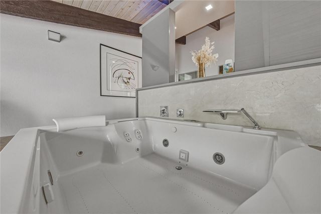 1200 45TH AVENUE N, St Petersburg, FL 33703