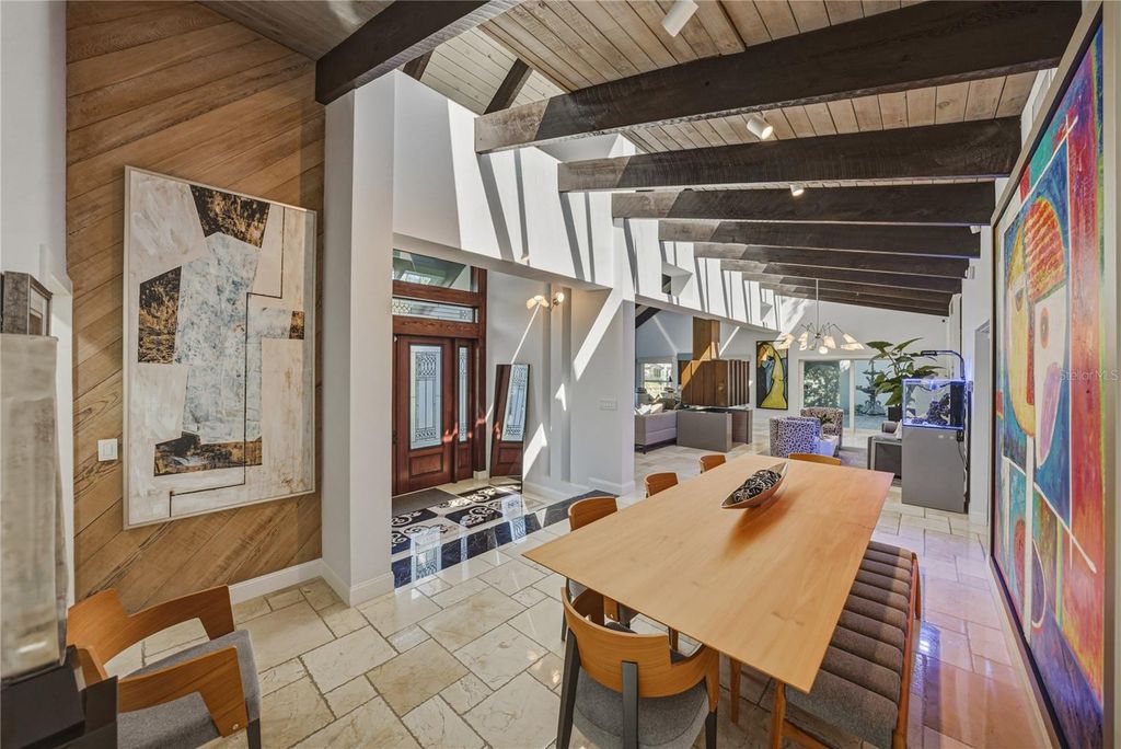 Image 31 of property listing at 1200 45TH AVENUE N, St Petersburg, FL 33703