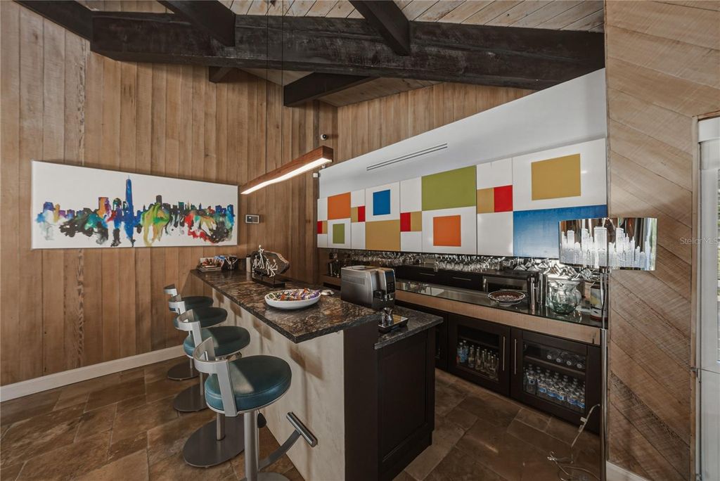 Image 53 of property listing at 1200 45TH AVENUE N, St Petersburg, FL 33703